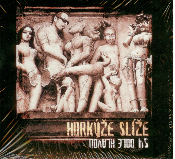 B)  54 Dole hlavou (2009)